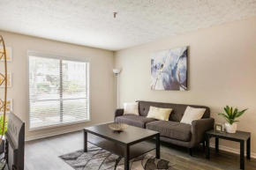 Lovely 1 Bedroom by Truist Park! Cozy and Quiet!